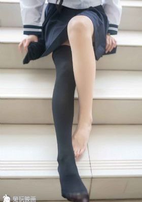 没有穿内裤的女教师在线观看
