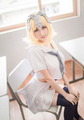 郑佩佩获金马终身成就奖