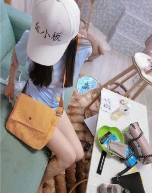 李华月电影