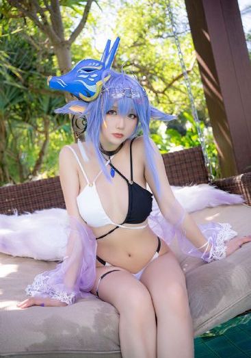 与僧侣的色欲之夜